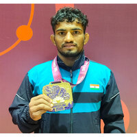 Akshay and Vicky strike gold in Freestyle as Indian women eye historic medal rush in Vietnam