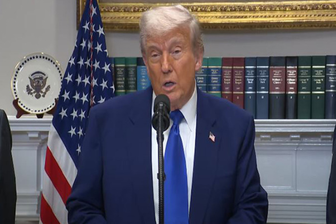 "Only a fool would not accept...": Trump on Qatar's gift of Boeing 747