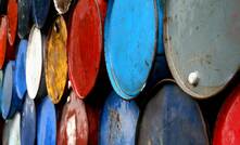 Australia to release oil holdings to ease prices 