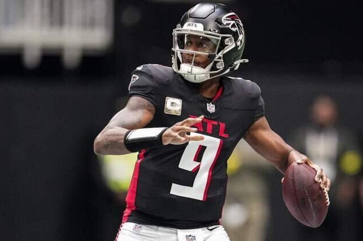 Michael Penix Jr. opens up on recovery timeline, Kevin Stefanski hire