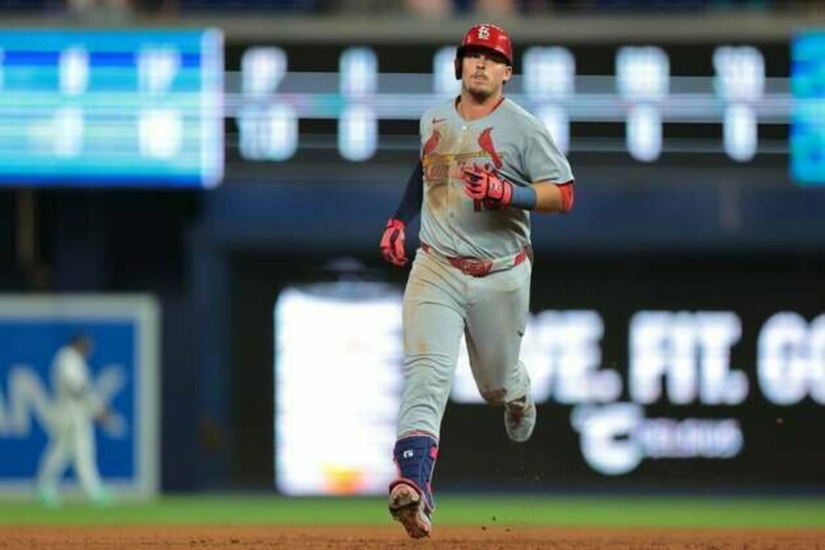 After shaking skid, Cardinals shoot for more offense vs. Marlins
