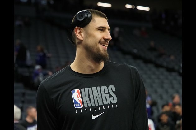 Report: Wizards sign C Alex Len to one-year deal