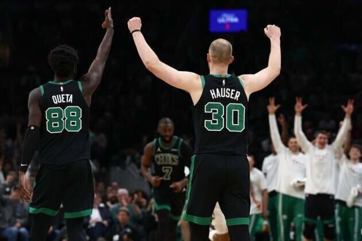Celtics sink record-tying 29 treys, rip Pelicans to seal No. 2 in East