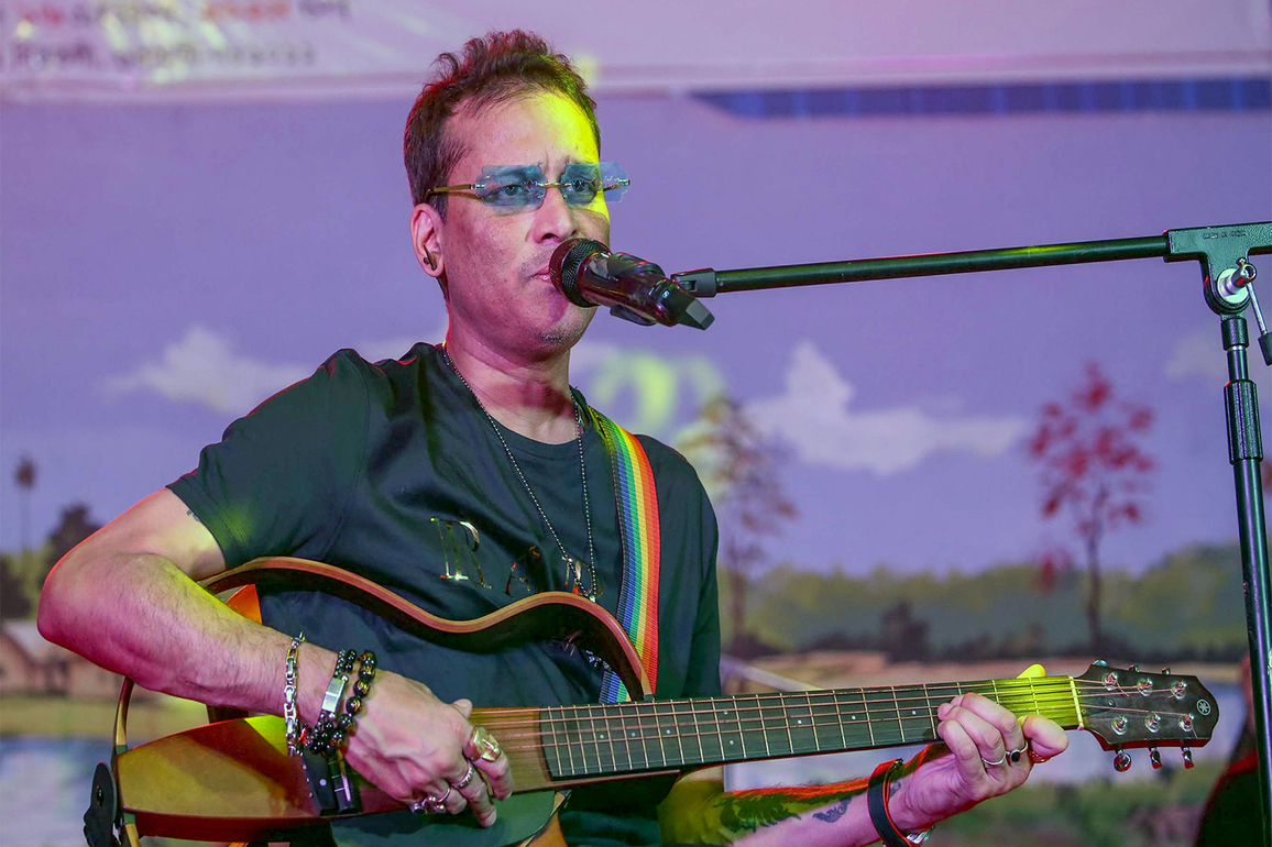Zubeen Garg passes away: Assam CM Himanta Biswa Sarma, Rahul Gandhi, Kiren Rijiju and other political leaders offer heartfelt tributes