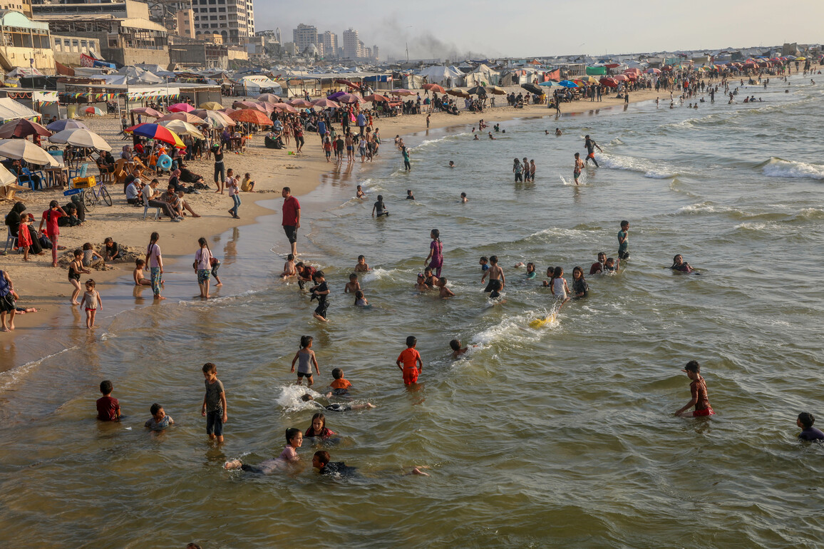 MIDEAST-GAZA CITY-SEA