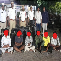 Telangana: Eight people arrested for travelling on single two-wheeler