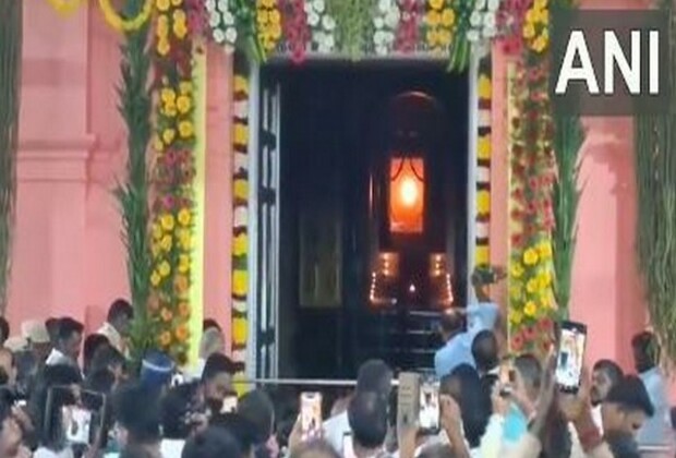 Thai Poosam festival: Thousands witness Jyothi Darshan at Sathya Gnana Sabha in Cuddalore