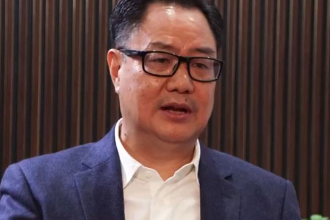 "Public is angry, you cannot come to power": Kiren Rijiju slams Opposition MP'S over House disruptions