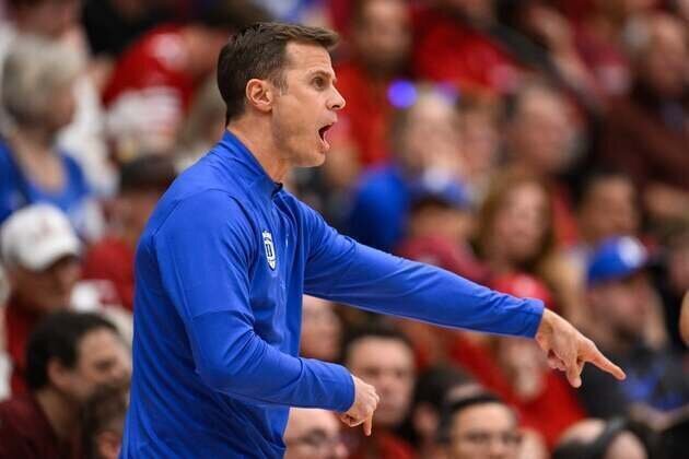 Cameron Boozer, No. 6 Duke dominate Stanford on road