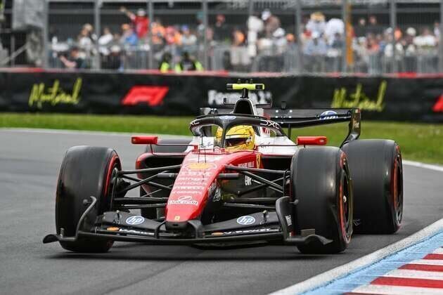 George Russell on Barcelona pole, Lewis Hamilton P2