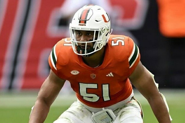 After Long Journey, LB Kiko Mauigoa Arrives in New York