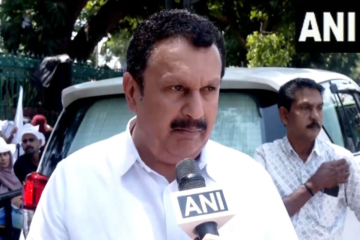 "Centre has failed to protect Indians living abroad": Congress' K Muraleedharan on H1B visa fee hike