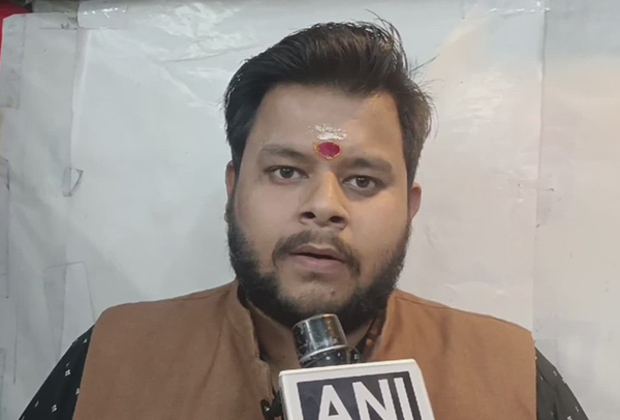 UP: Moradabad groups oppose Valentine's Day, declare it 'Martyrdom Day' to honour Pulwama soldiers