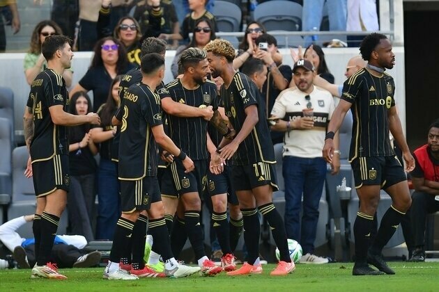 LAFC try to keep rolling, earn first win over NYCFC