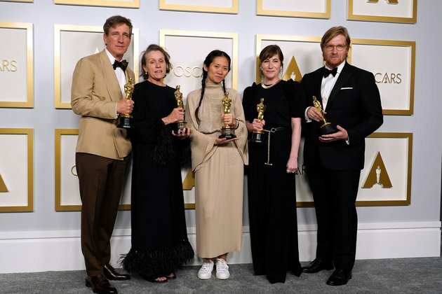 &#039;Nomadland&#039; Wins Top Prize at Oscars