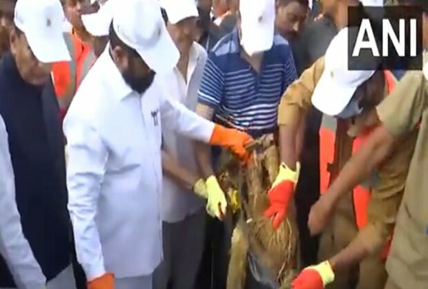 Maharashtra CM Eknath Shinde participates in 'Swachhata hi Seva' drive at Girgaon Chowpatty