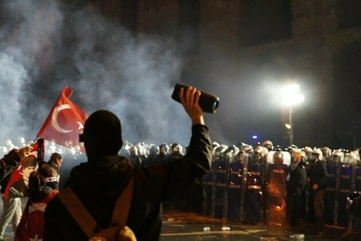 Protests in Turkey Amid a Global Shift to the Right