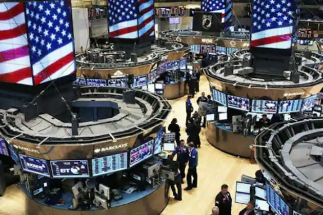 U.S. stocks make modest gains, Dow Jones adds 10 points