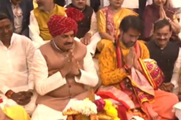 Madhya Pradesh CM Mohan Yadav attends Saptam Kanya Vivah Mahotsav at Bageshwar Dham