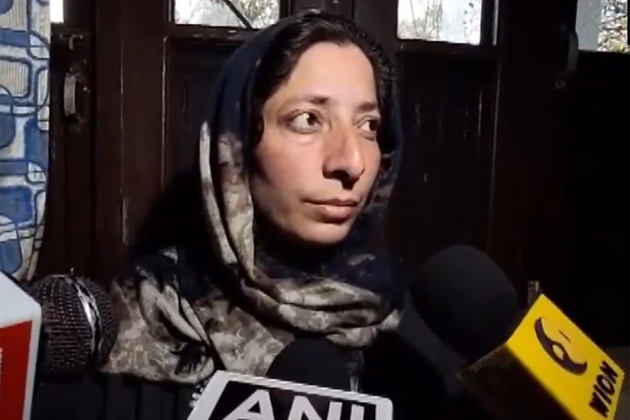 "Security forces have picked up my husband," alleges sister-in-law of Delhi blast case suspect in Pulwama