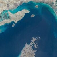 US says Iranian trade through Strait of Hormuz fully halted