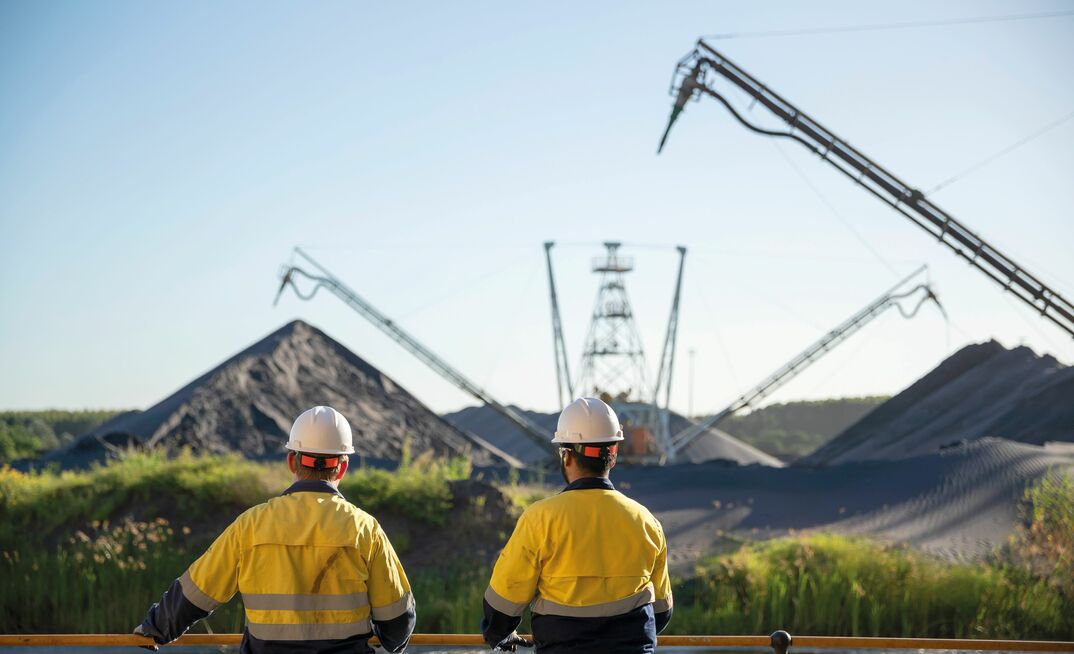 The WMWA claims more than 400 workers in Paraburdoo have signed a petition in favour of an enterprise agreement