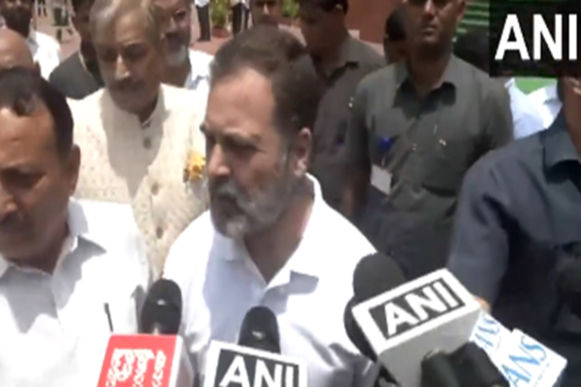 "We are going to come for you": Rahul Gandhi's message to Election Commission on alleged bogus voter addition/deletion