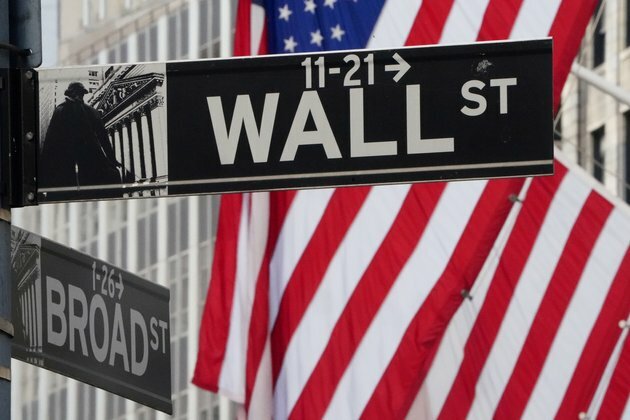 Wall Street&#039;s Rally Zooms Higher After Surprise Gain in Jobs