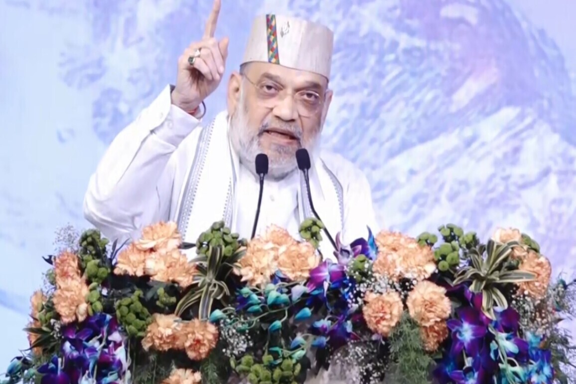 Amit Shah recalls Uttarakhand statehood movement during 'Jan Jan Ki Sarkar, 4 Saal Bemisaal' in Hardwar