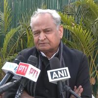 "We welcome SC stay, hope Govt listens to people": Ashok Gehlot on SC's Aravalli hills order