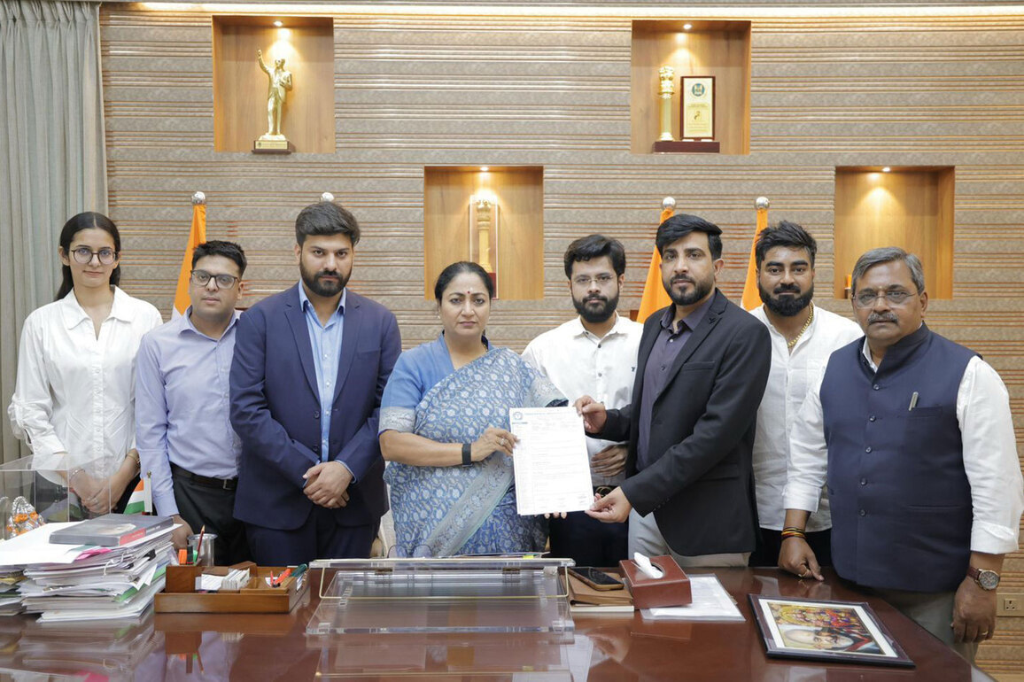 FAIMA meets Delhi Chief Minister, requests ex-gratia assistance for Saket's building collapse victims