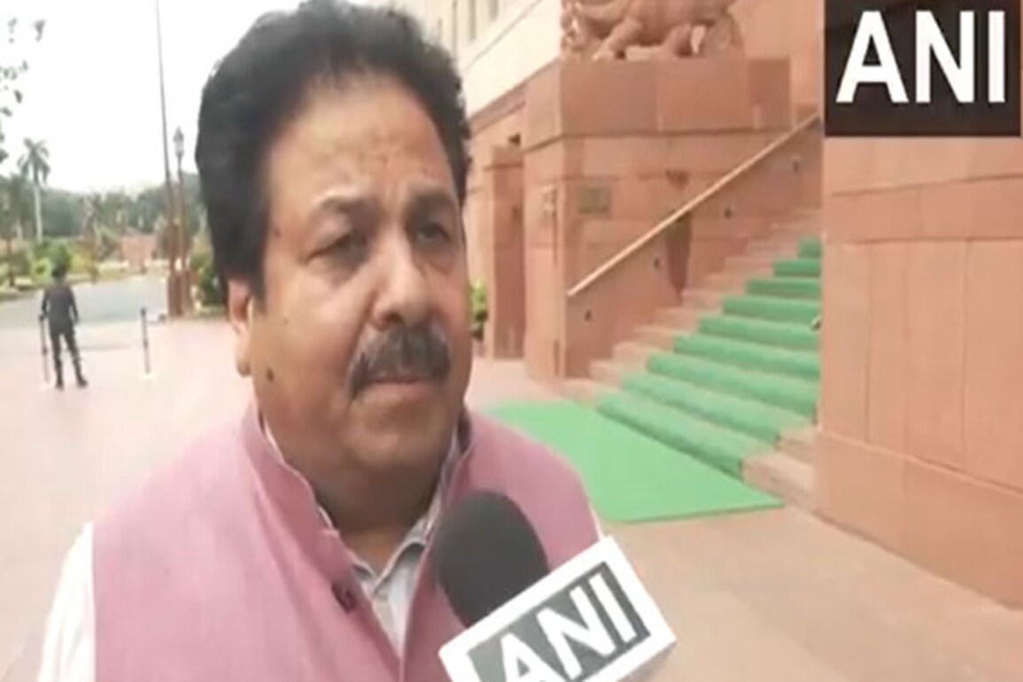 "Fake votes manufactured, real votes being deleted": Congress' Rajiv Shukla levels allegations against ECI