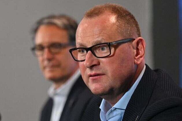 Maple Leafs fire GM Brad Treliving