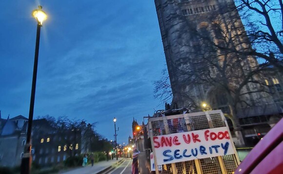 Save british farming rally london 53611255518 68bd4f39cf k 580x358.jpg