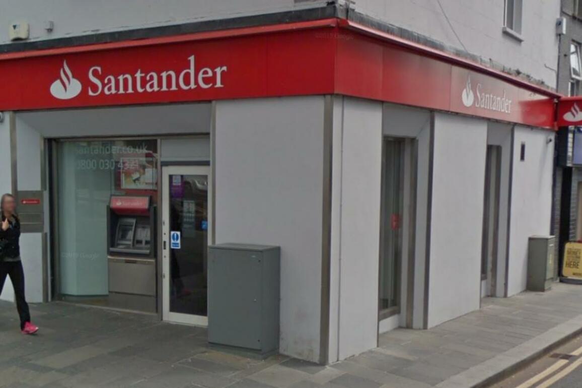 Tyrone bank to be replaced by 'one day a week' service