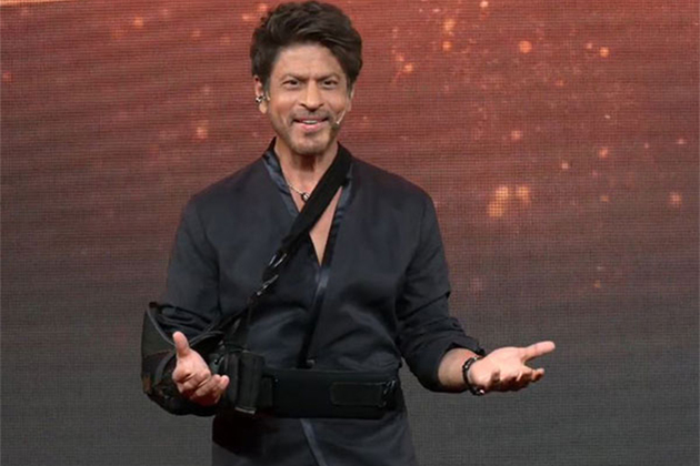 "Man in them hasn't changed much...": SRK's heartfelt reaction to film festival celebrating his 60th birthday
