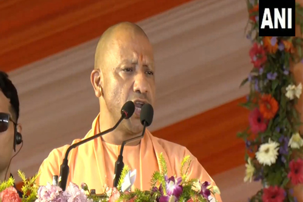 UP CM Yogi Adityanath pays tribute to former CM Kalyan Singh