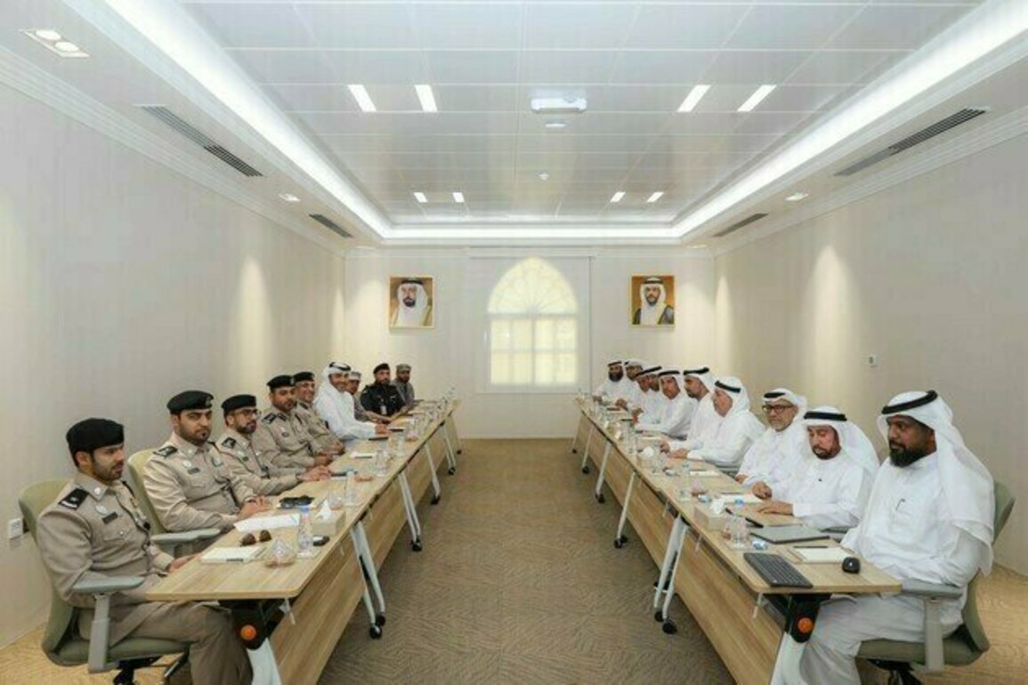 Municipal Council of Dibba Al Hisn discusses border crossings