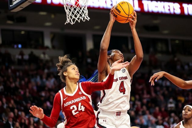 Aliyah Boston sets South Carolina record for career double-doubles