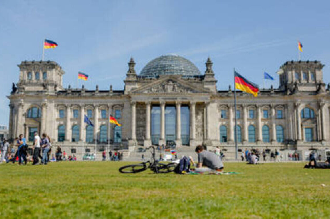Fewer Germans buying into warnings of Russian attack - poll