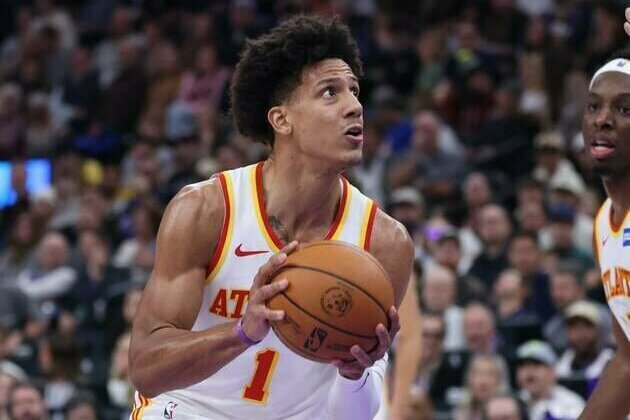 Hawks surging as Wizards near record losing streak