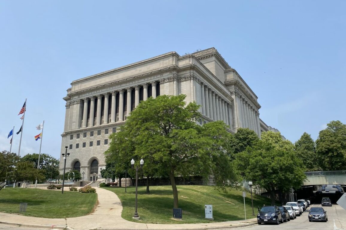 Murphys Law- How State Has Slashed Milwaukee Countys Funding   Urban Milwaukee
