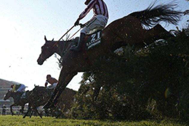 &#039;It&#039;s quite eerie&#039;: Horses race on in Australia, Asia