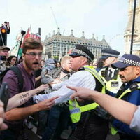Hundreds detained for supporting Palestine Action in London (VIDEOS)