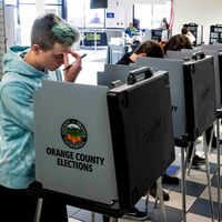 New California poll underscores how disconnected Democratic elites are