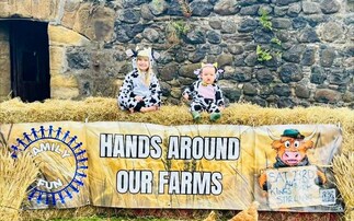 'Hands Around Our Farms' group stages event to raise awareness of family farm tax