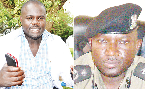 Omugagga Ktongole eyejjeerezeddwa. Ku ddyo ye ofiisa Bakaleke Omugagga Ktongole eyejjeerezeddwa. Ku ddyo ye ofiisa Bakaleke