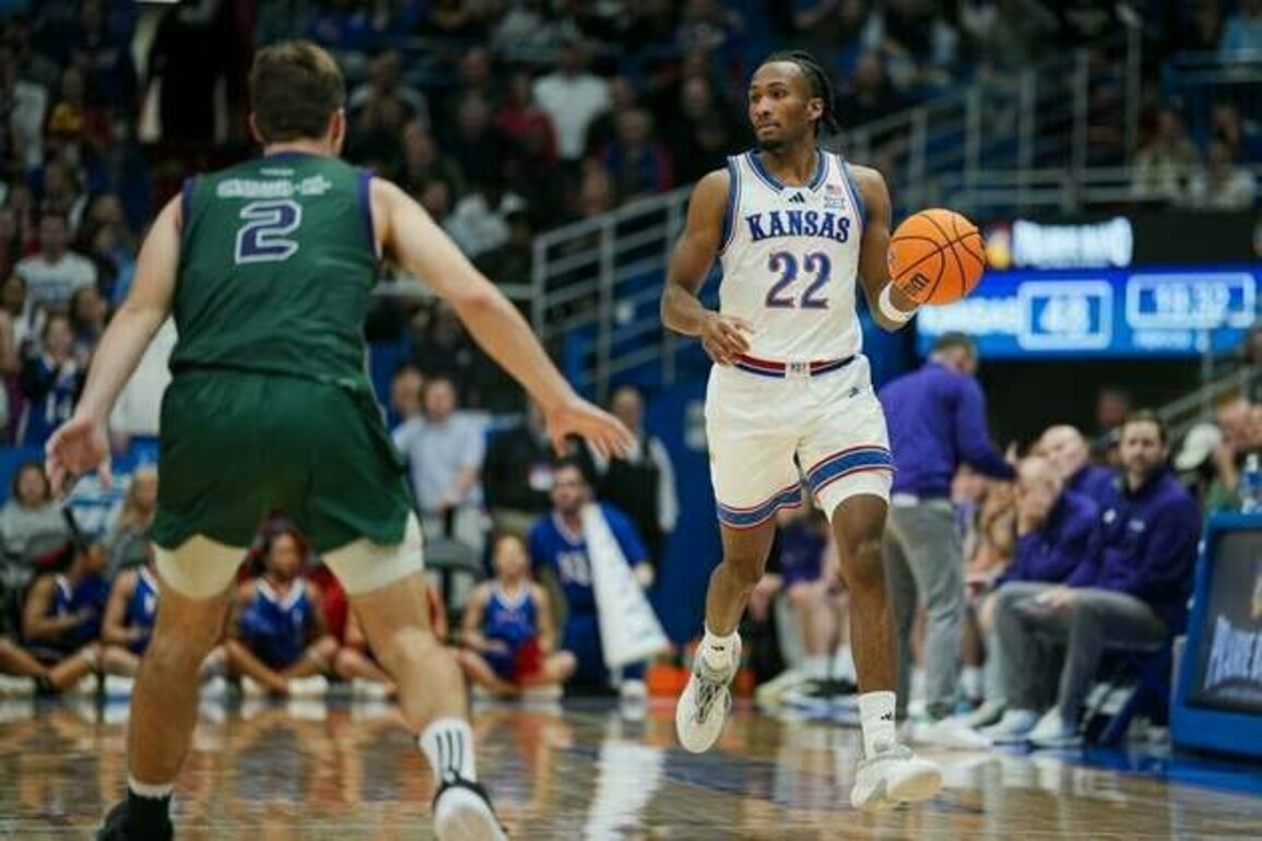 'Good for our game': No. 19 Kansas, No. 25 UNC set for early-season clash