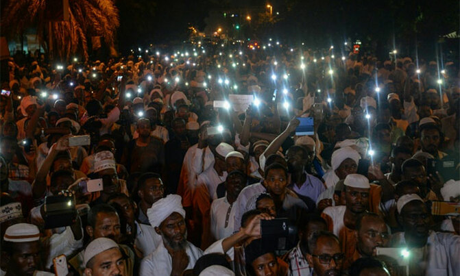 Sudan protesters plan general strike as talks falter Sudan protesters plan general strike as talks falter