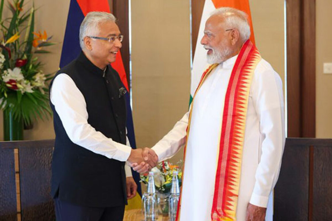 PM Modi holds 'wonderful' talks on India-Mauritius cooperation with Ex PM of Mauritius